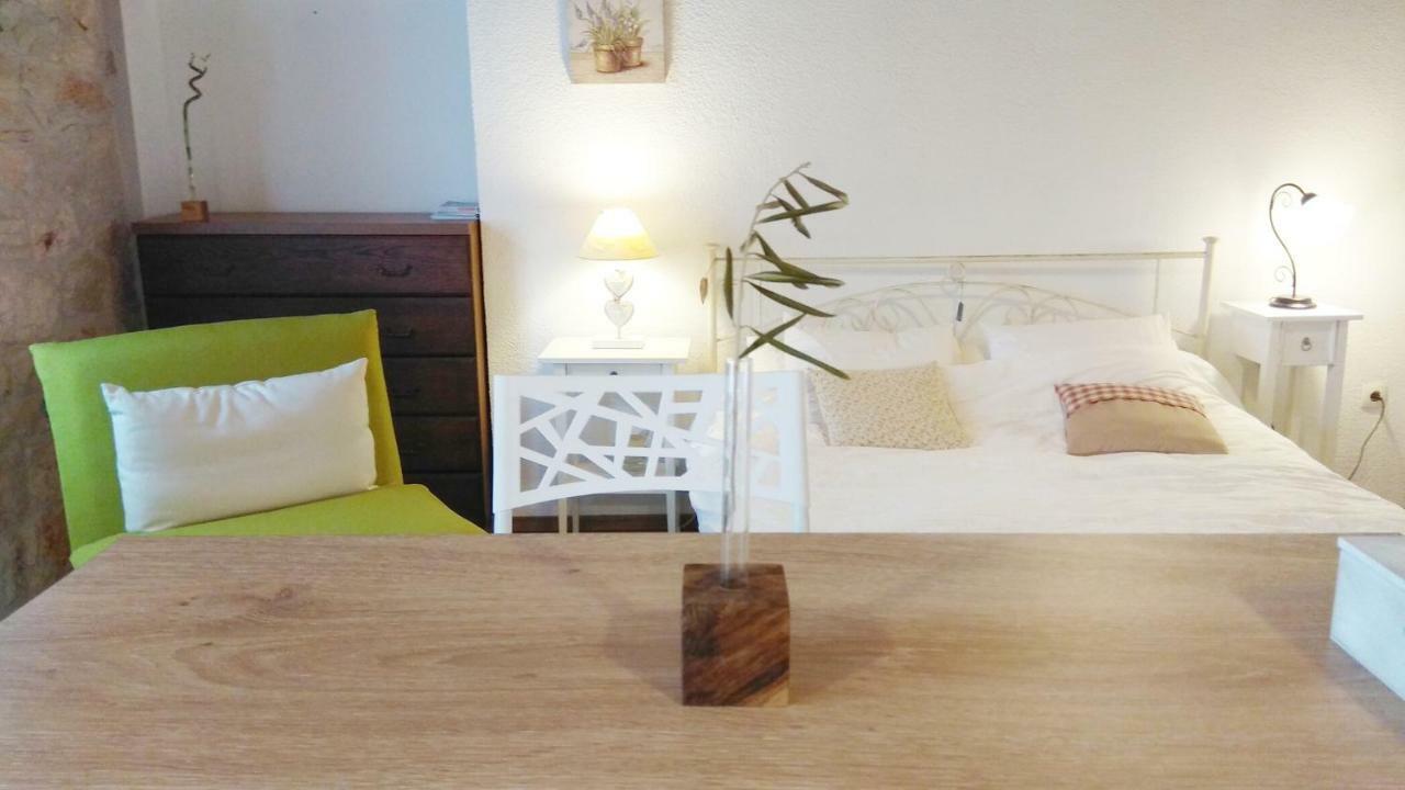 Apartment Romantic